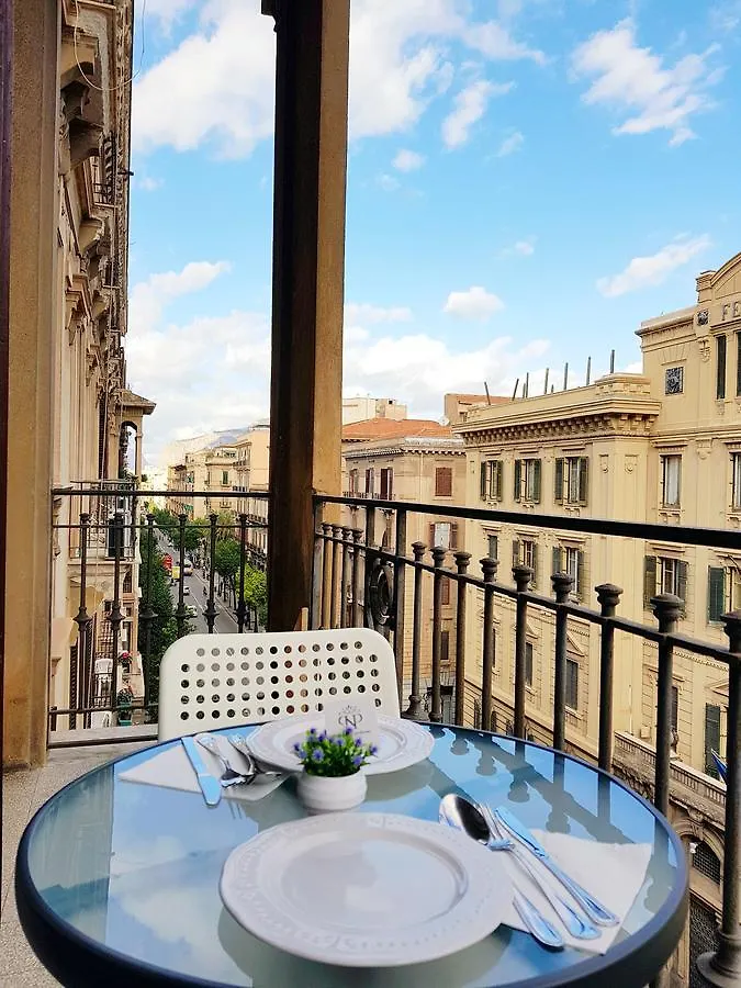 Palazzo Napolitano Bed & Breakfast Palermo 0*,  Italy